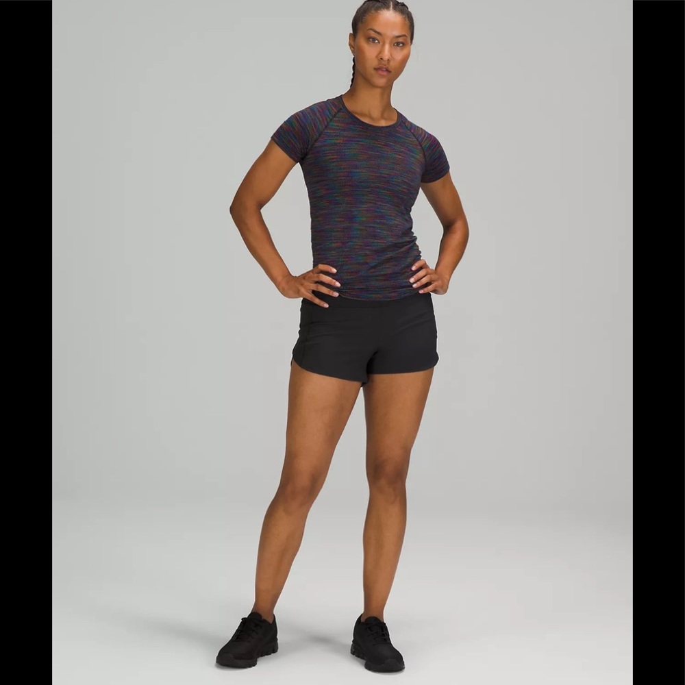 Lululemon Speed Up Mid-Rise Lined Short 4"